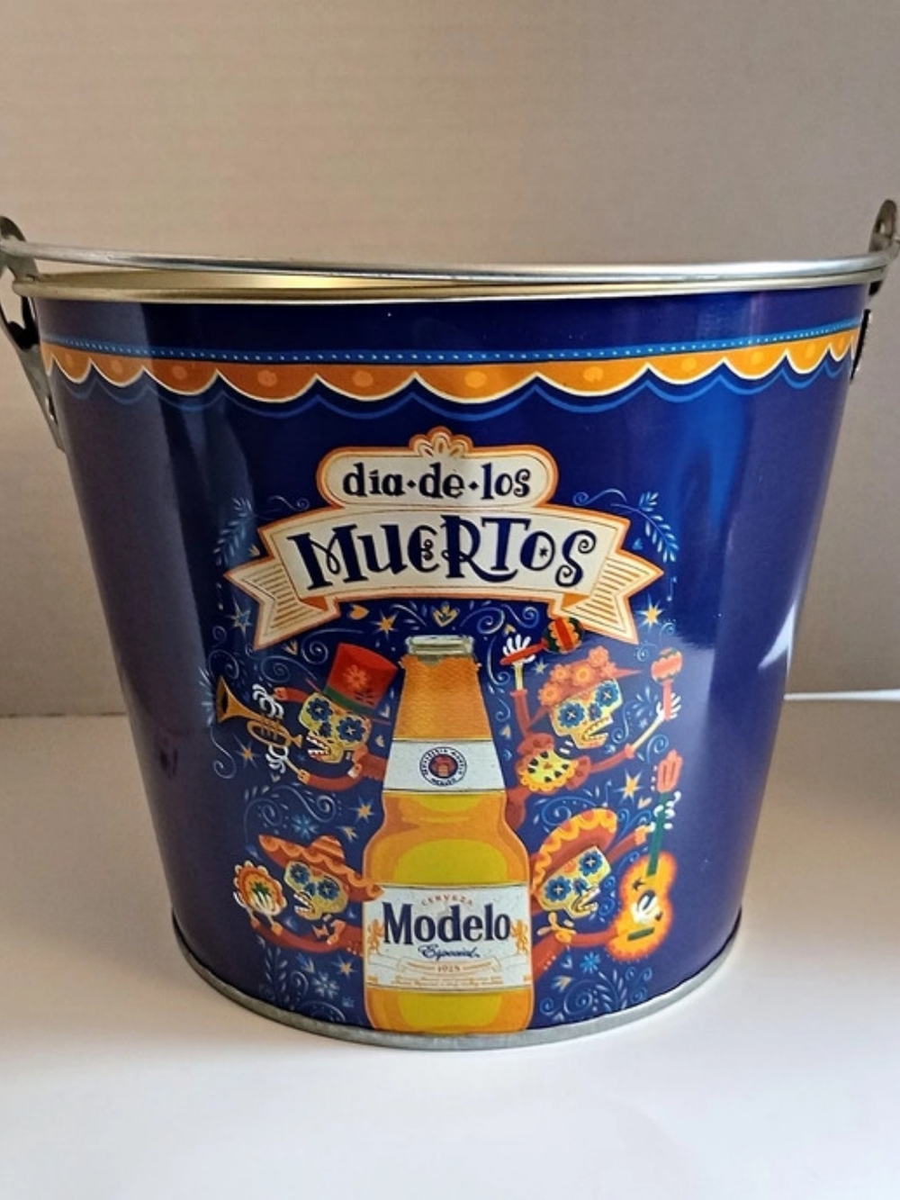 Modelo Beer Dia De Los Muertos Galvanized Ice Bucket 5 Quart - Day Of The Dead